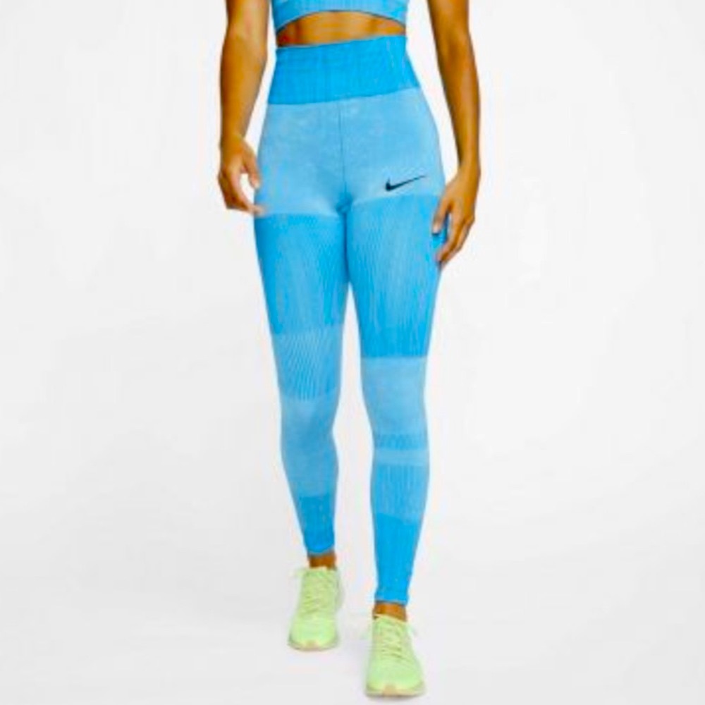 NIKE TECH PACK LEGGINGS